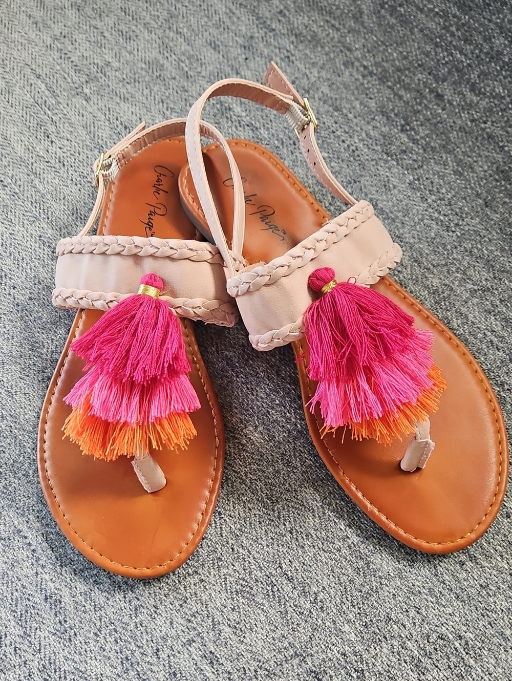 Charlie Paige Pink and Orange Tassel Toe-Ring Sandals Size 8